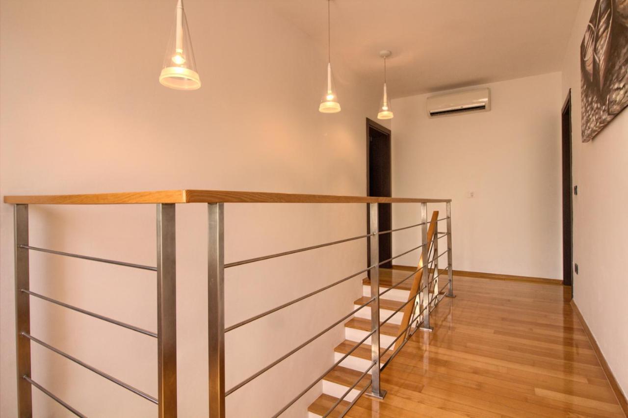 Beautiful Magnifica With Private Pool In