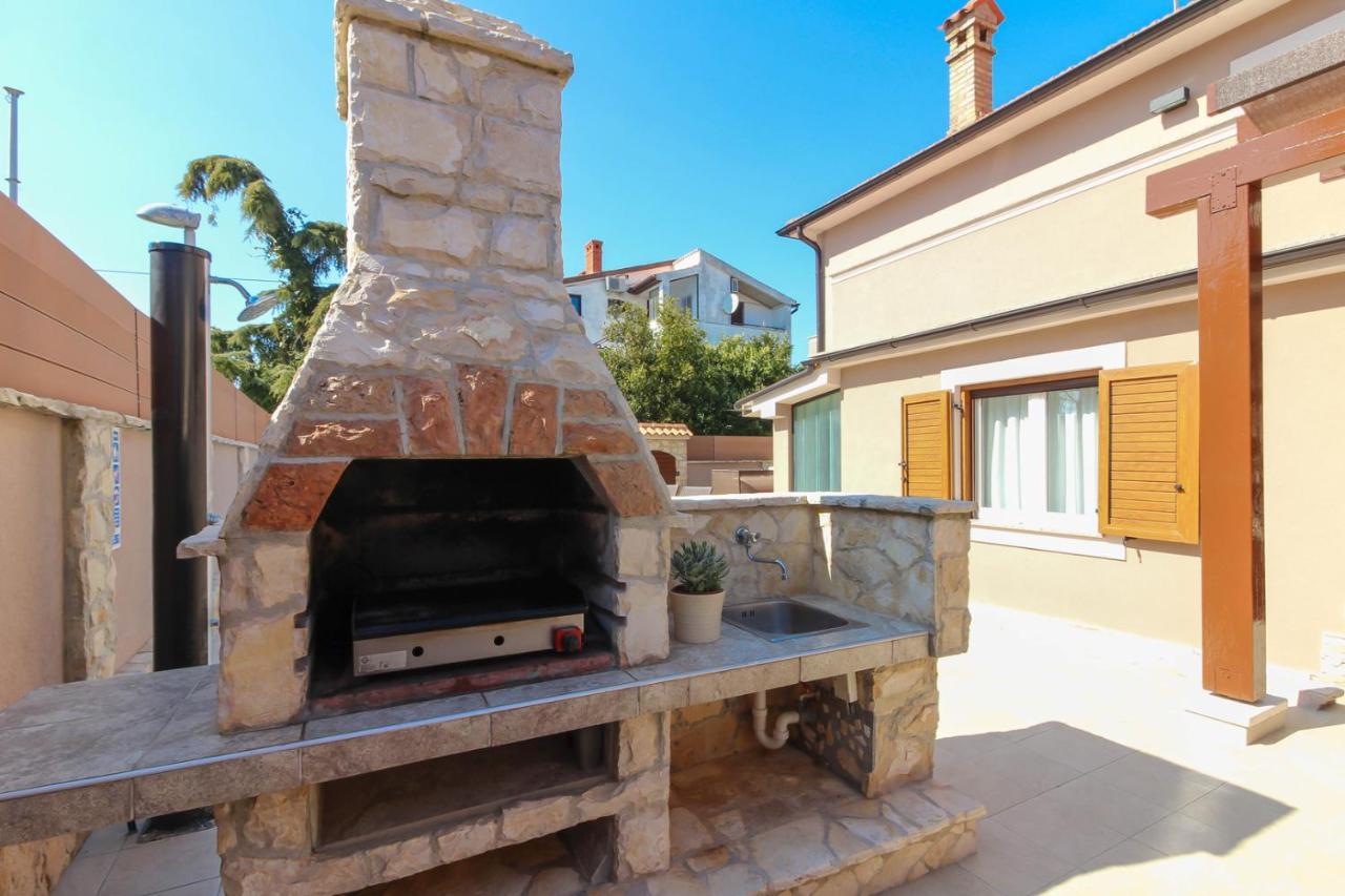 Vila Beautiful Magnifica With Private Pool In Pula